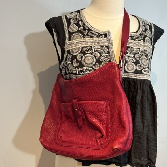 Cole Haan Buttery Soft Leather HeavyGrain Shoulder Bag in a magenta raspberry - Picture 10 of 10